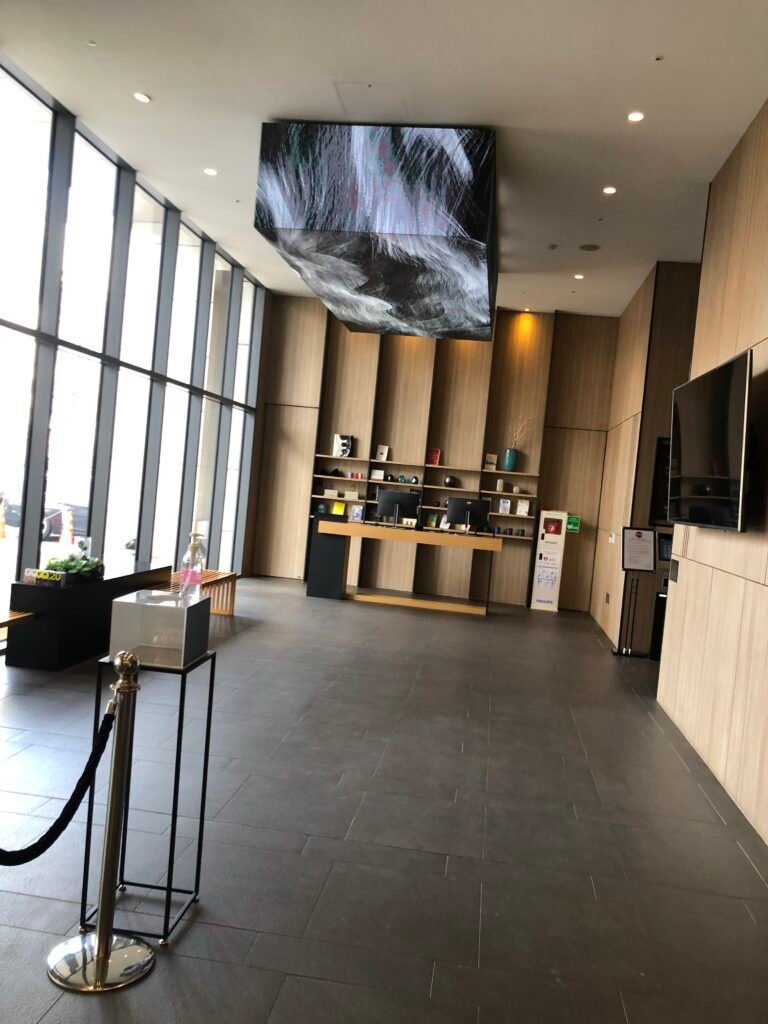 Lobby and reception area at Fairfield by Marriott Seoul