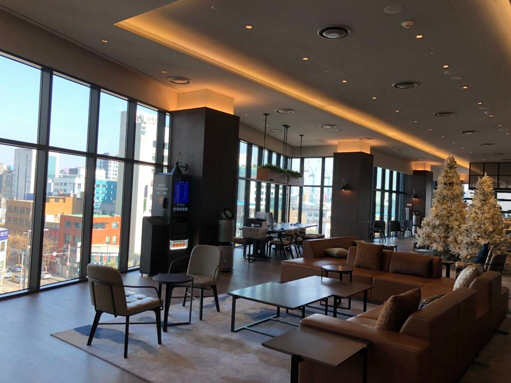 Fourth-floor lobby at Four Points Seoul Myeongdong