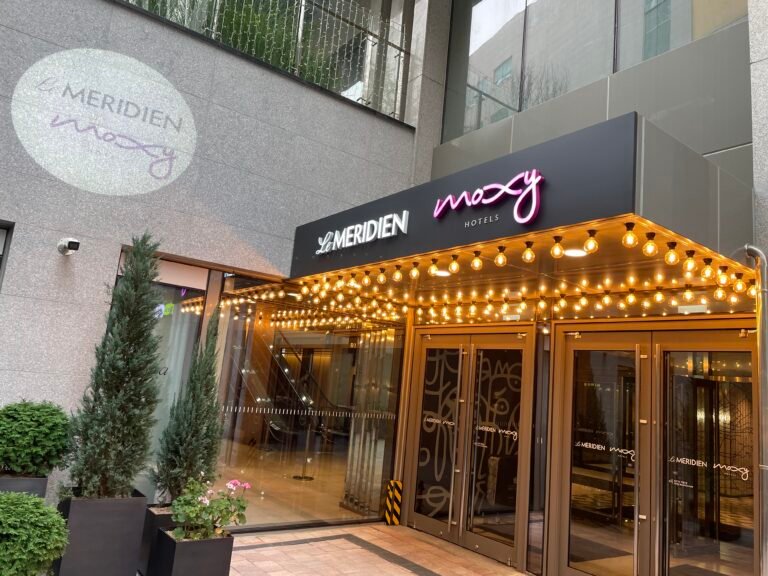 Shared entrance of Le Méridien Seoul Myeongdong and Moxy Seoul Myeongdong