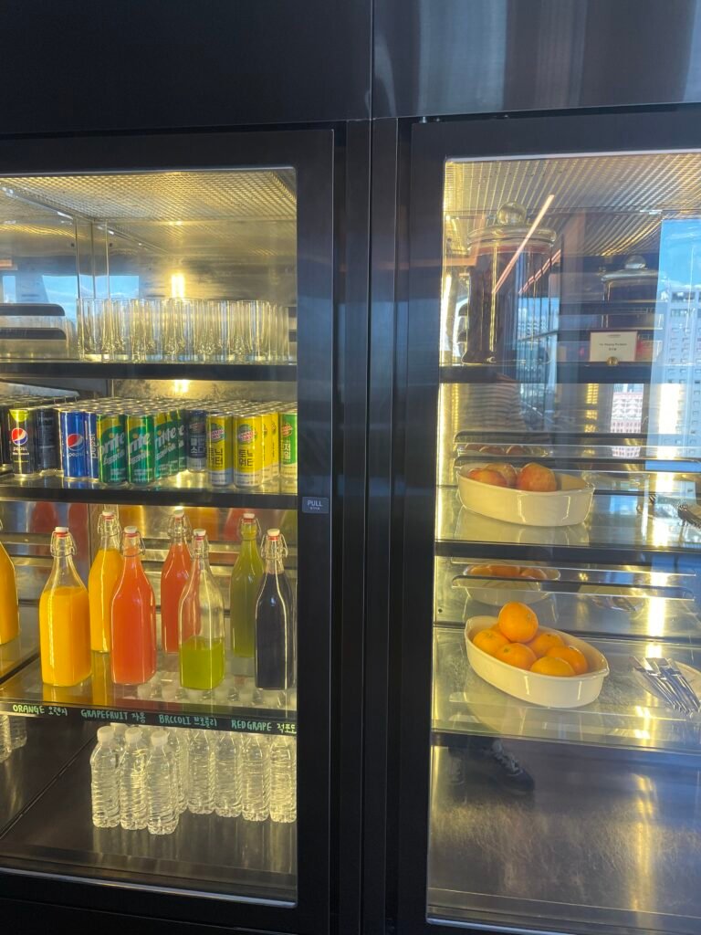 Refrigerated drinks, juice and fruit in the Club Lounge