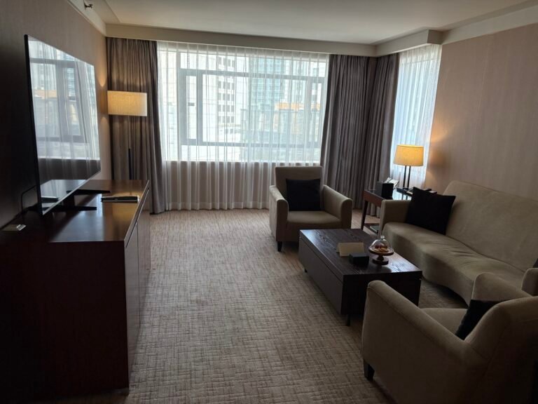 Separate living room in the Executive Suite at The Westin Josun Seoul
