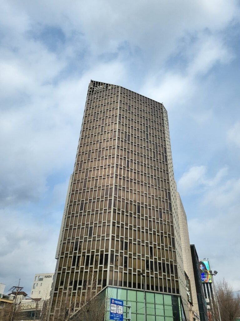 Exterior of Four Points by Sheraton Seoul Gangnam on Dosan-daero