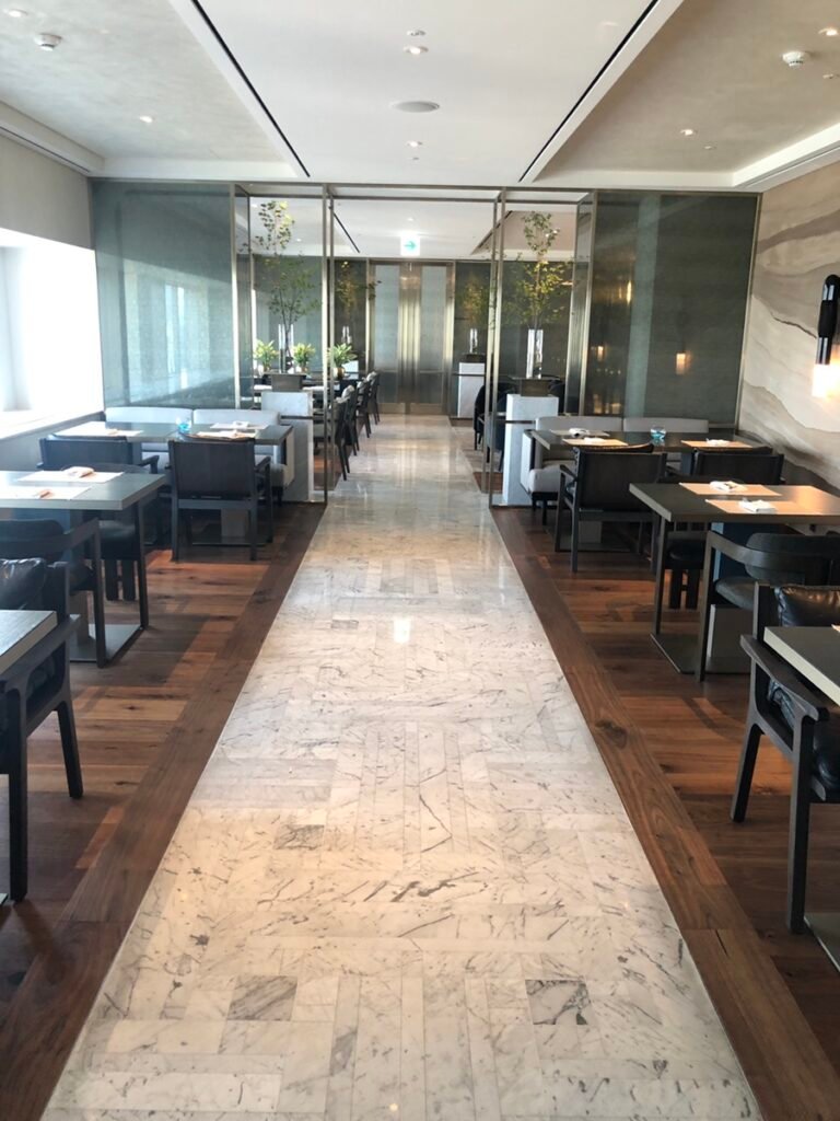 Club InterContinental lounge at Grand InterContinental Seoul Parnas before its recent renovation