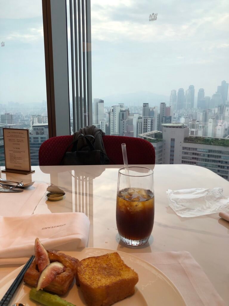 French toast and Danish pastry at Constans breakfast in Josun Palace Seoul
