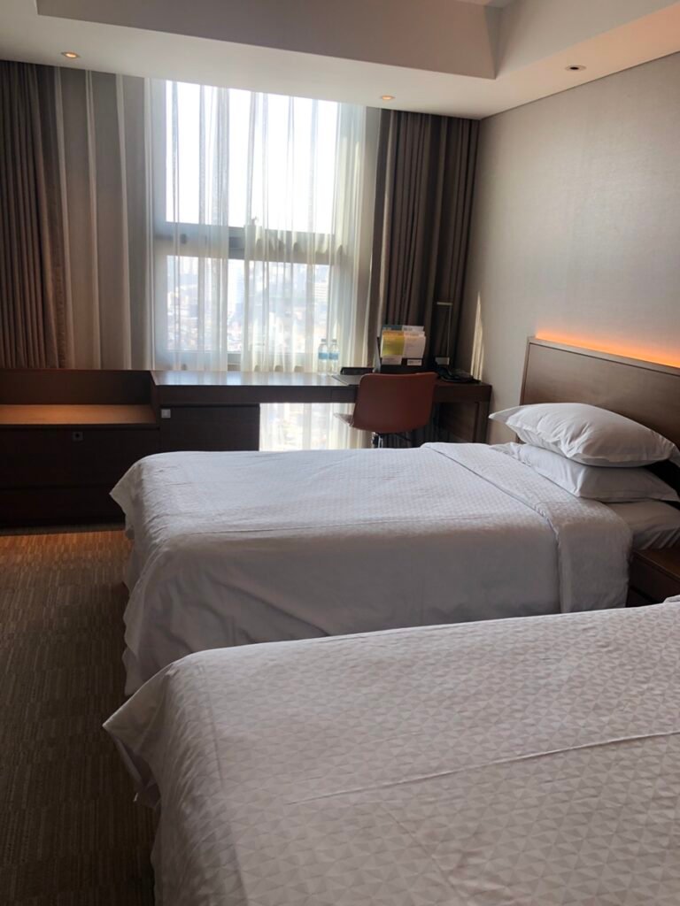 Superior Twin room at Four Points by Sheraton Josun Seoul Station